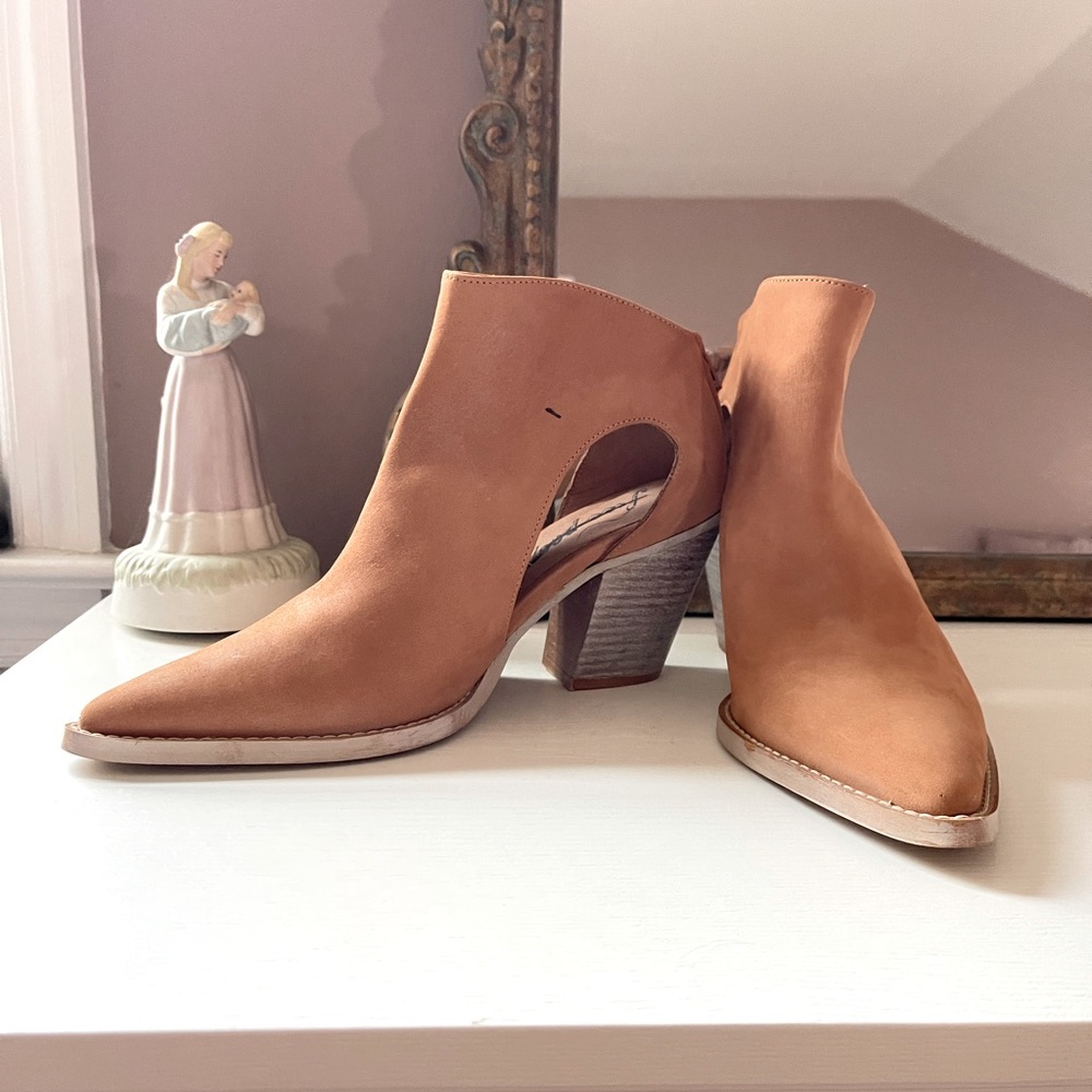Free people boot size 38.5 - Picture 2 of 8